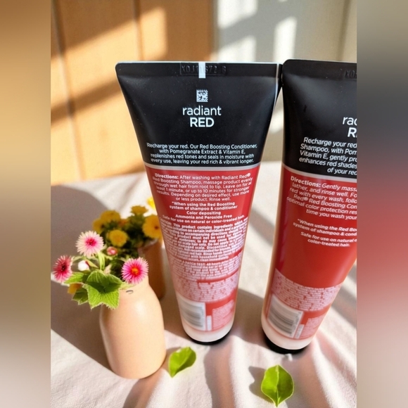 John Frieda Radiant Red Shampoo and Conditioner Set (New) - Picture 4 of 4